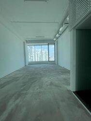 Arc 380 (D8), Office #612395071